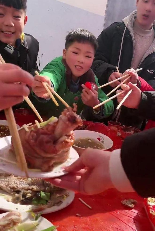 可爱仓鼠小说推文视频_最可爱的小仓鼠_可爱仓鼠小团子表情包