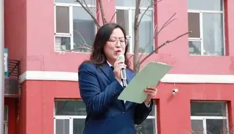 运动会班级前导词_运动会前的班会_班级运动会前导词100字